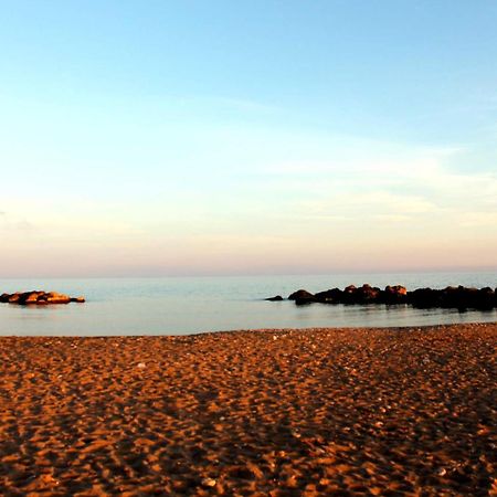 B&B Nettuno San Leone Ngoại thất bức ảnh